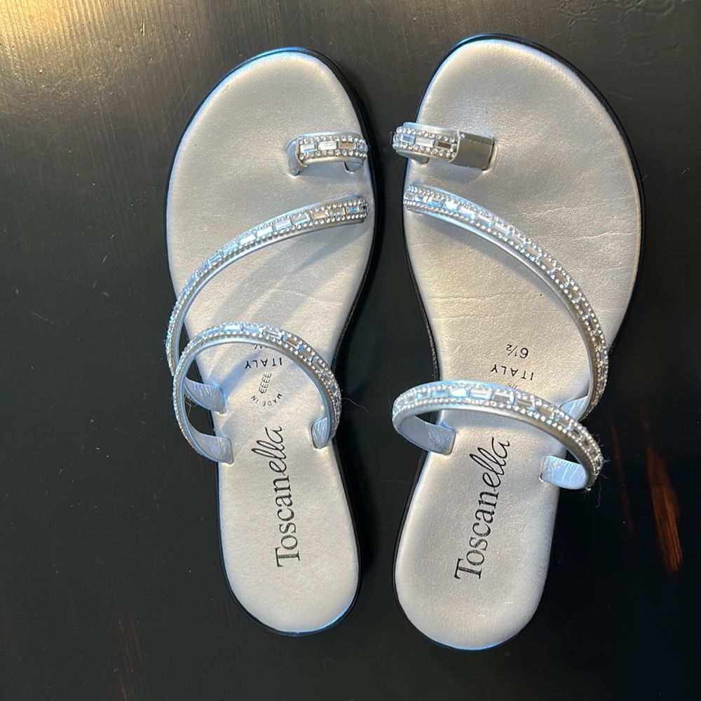 Dressy sandals